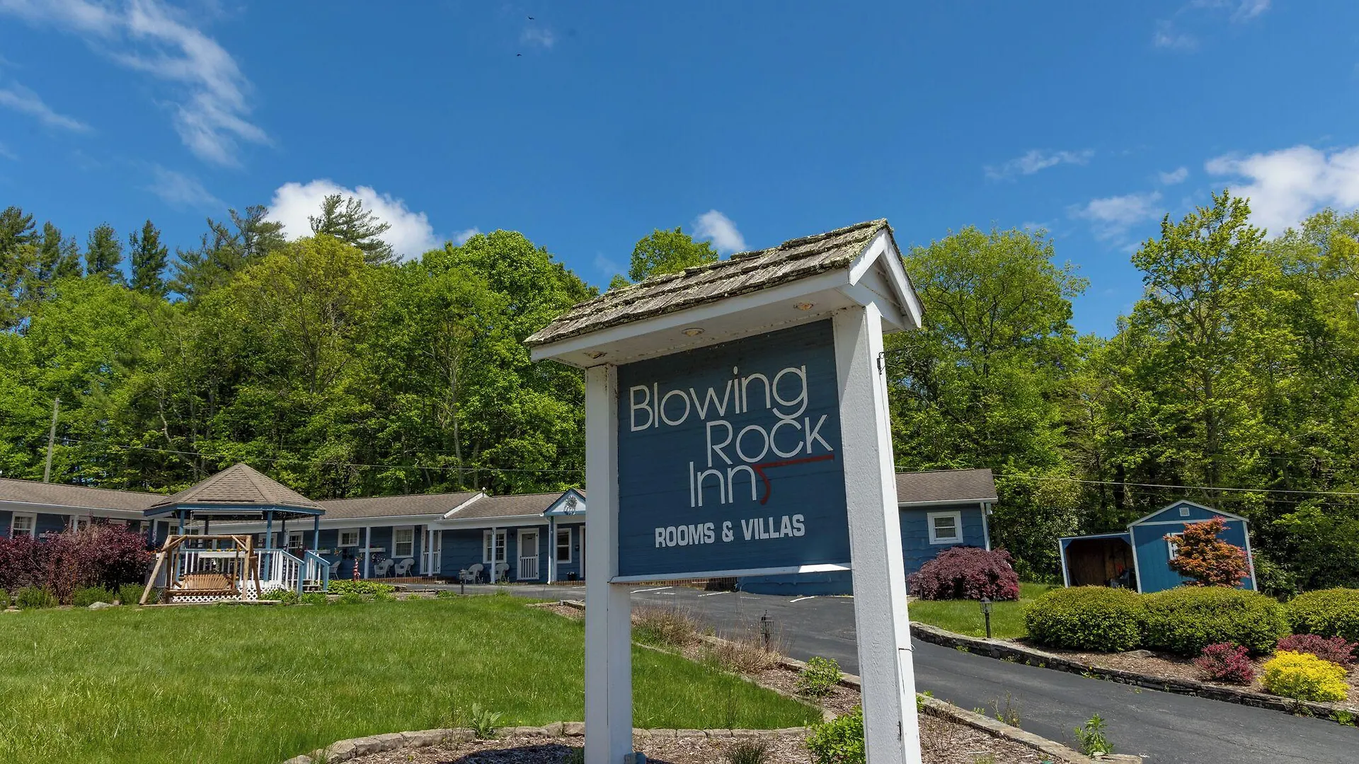 Staying Near Junaluska City Park: 4 Central Boone Hotels Compared