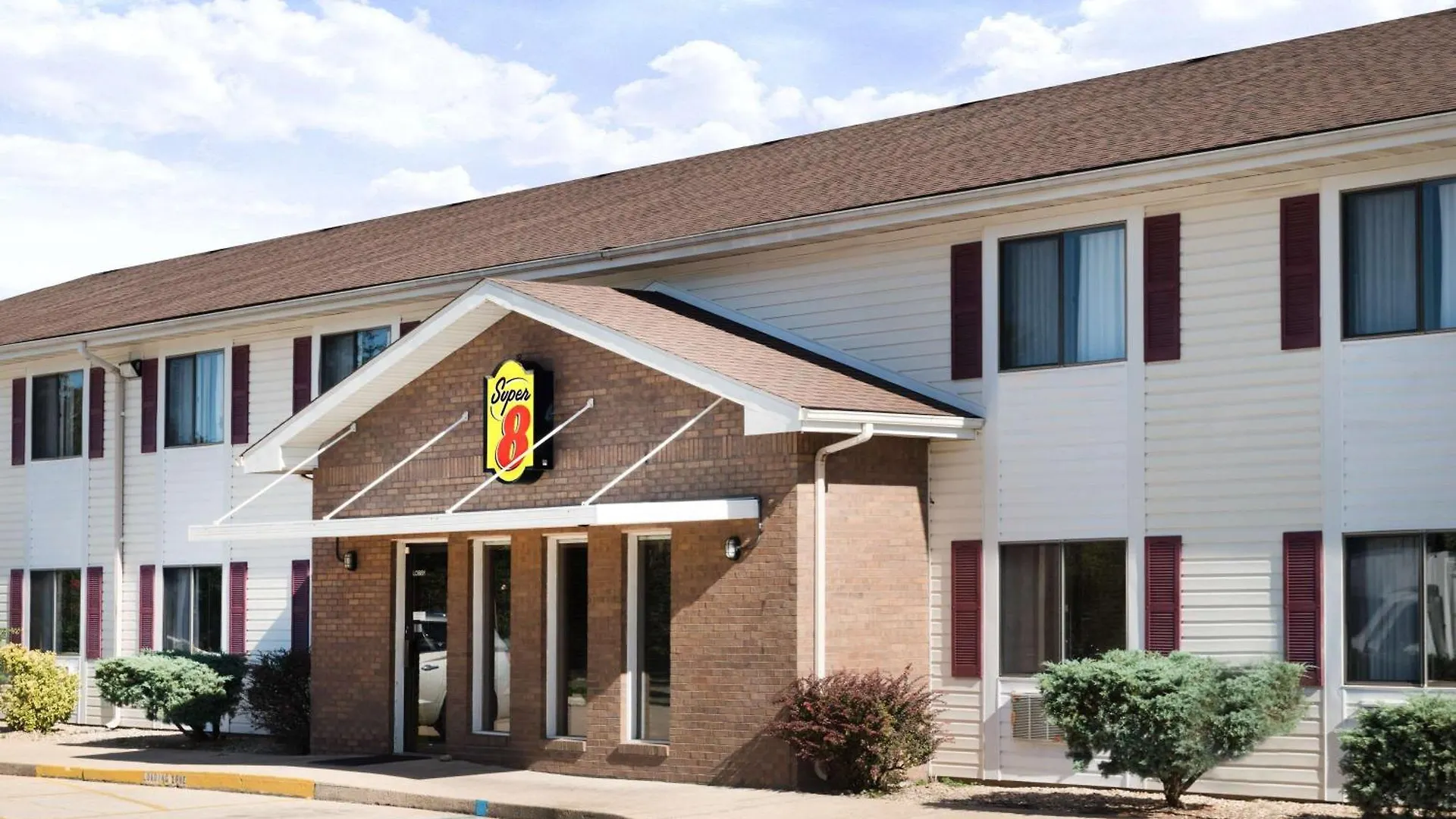 15 Best 2-Star Hotels in the Ozarks for Budget Travelers